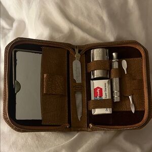 Vintage Men’s Travel Grooming Kit Real Leather Made in England Sheffield
